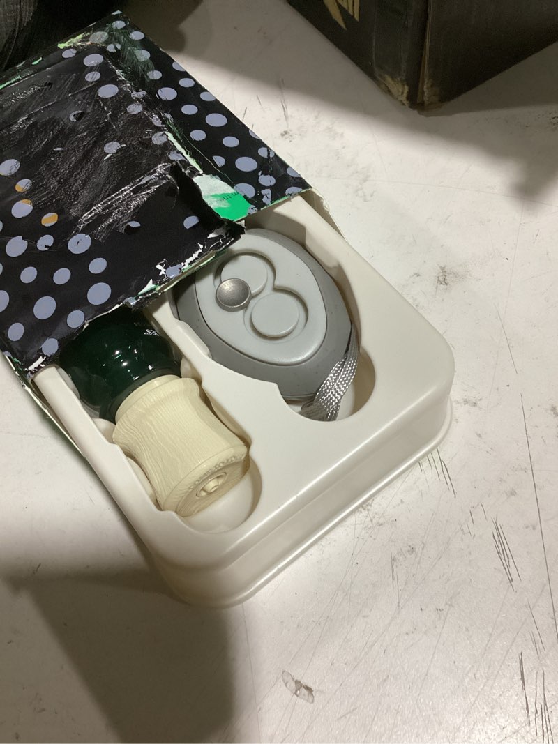 Condition photo showing Good Condition for lifelines scent-infused grounding stone & oil blend - portable fidgets for tweens, teens & adults with essential oil blend & diffusion stones for sensory immersion - calming waterless passive diffuser pine & patchouli