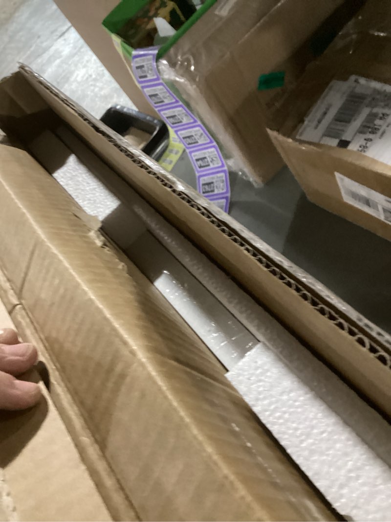 Condition photo showing New/Like New for MCS Single Matte Record Album Frame, 15x15 Record Frame, White Frame to Display One LP Vinyl Record Jacket (1-Pack) White 15 x 15 in Single Matte