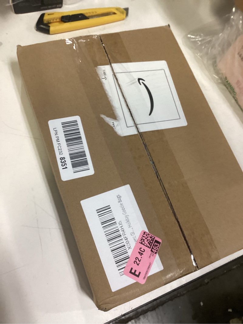 Condition photo showing New/Like New for RACETOP 15 Pcs Iridescent Glossy Gift Bags Medium Size, 8x4x10 Inch Holographic Reusable Gift Bags with Handles & Sturdy Base, Ideal for Birthday, Wedding, Bachelorette, Party Favors, Holiday Goodie Iridescent-15 pcs