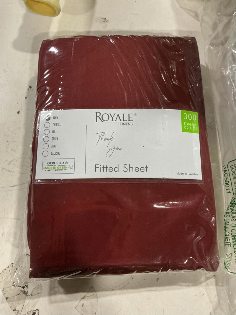 Condition photo showing New/Like New for royale linens 300 thread count 100% long staple combed cotton fitted sheet twin - super soft deep pocket bottom sheet - fitted sheets only - elastic sheets (twin, red) red twin