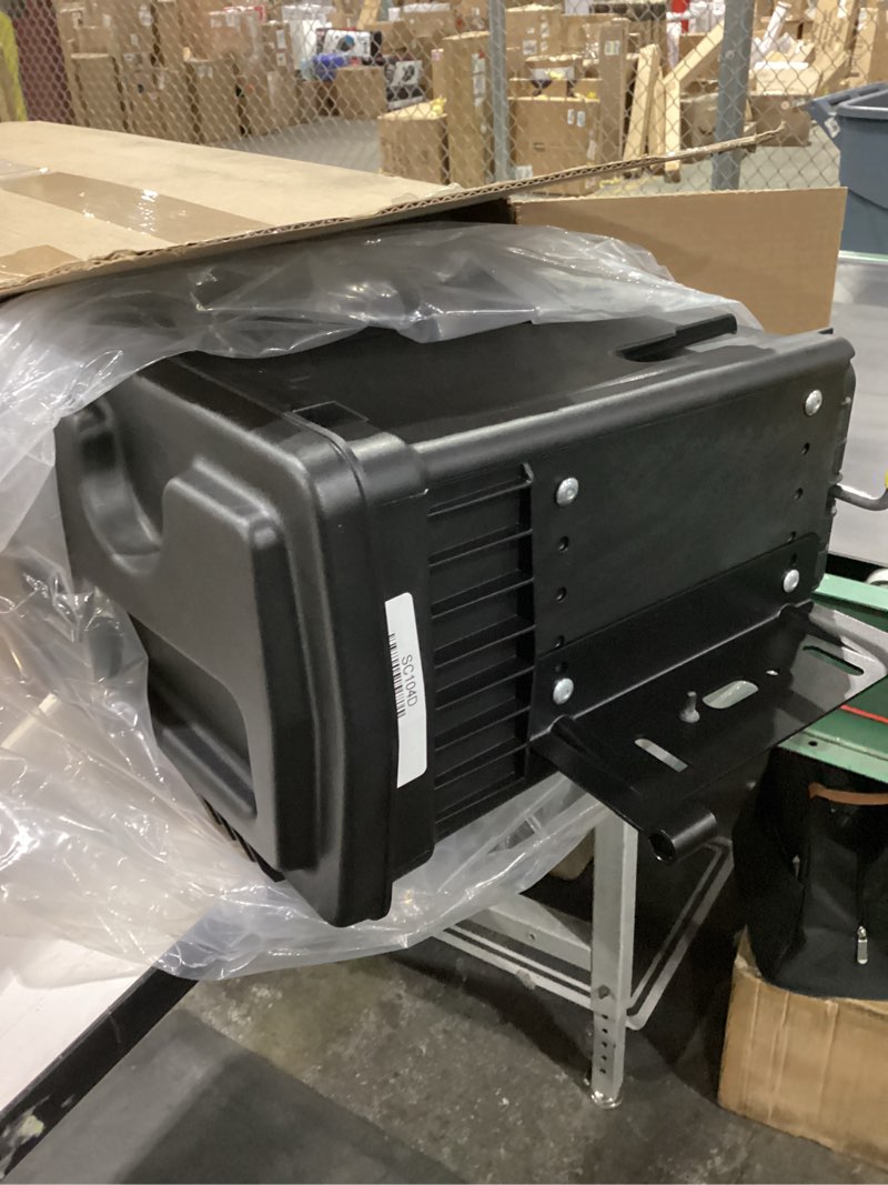 Condition photo showing Good Condition for UnderCover SwingCase Truck Bed Storage Box | SC104D | Fits 2019 - 2023 Chevy/GMC Silverado/Sierra 1500 Drivers Side, Black