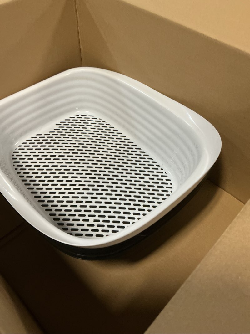 Condition photo showing Good Condition for Arm & Hammer Large Sifting Litter Box Scoop Free Cat Litter Tray with Microban, Made in USA