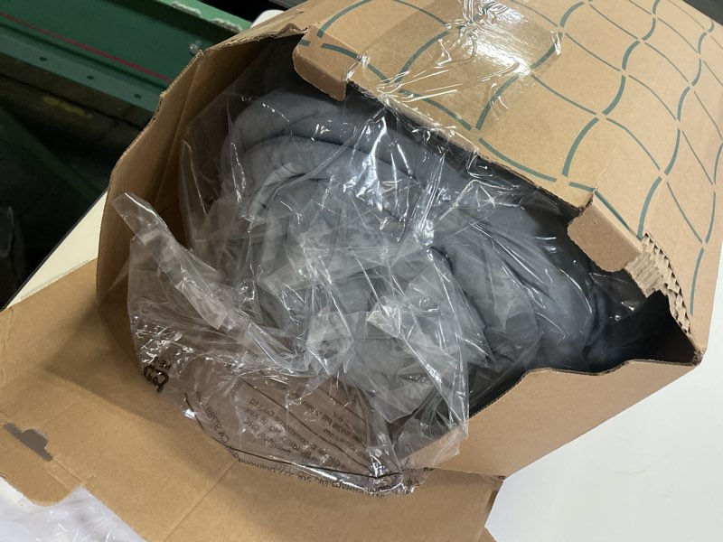 Condition photo showing As Is for Comforter Set-Cotton Like-Solid G2 104x90 US