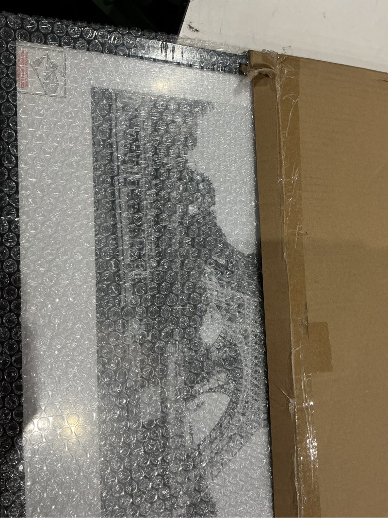 Condition photo showing Good Condition for upsimples 18x24 picture frame, display pictures 16x20 with mat or 18 x 24 without, wall hanging poster frames, black, 1 pack black 18x24