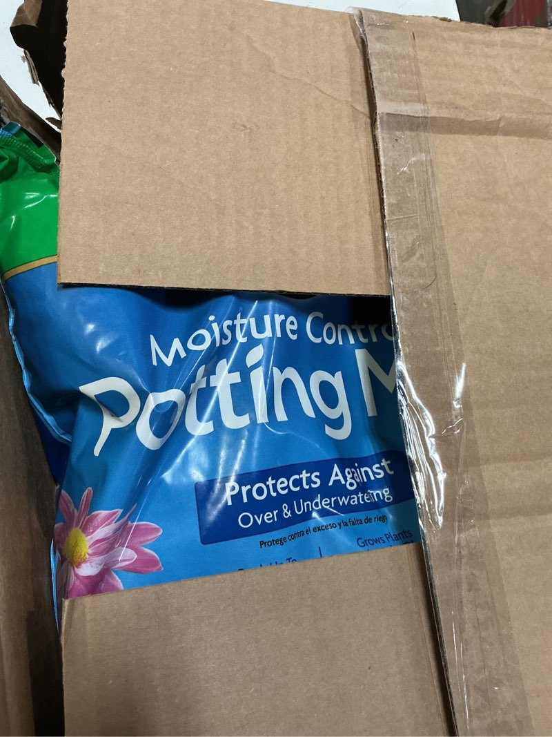 Condition photo showing New/Like New for Miracle-Gro Moisture Control Potting Mix, For Container Plants, Protects against Over- and Under-Watering, 8 qt., 1 Pack 8 qt. 