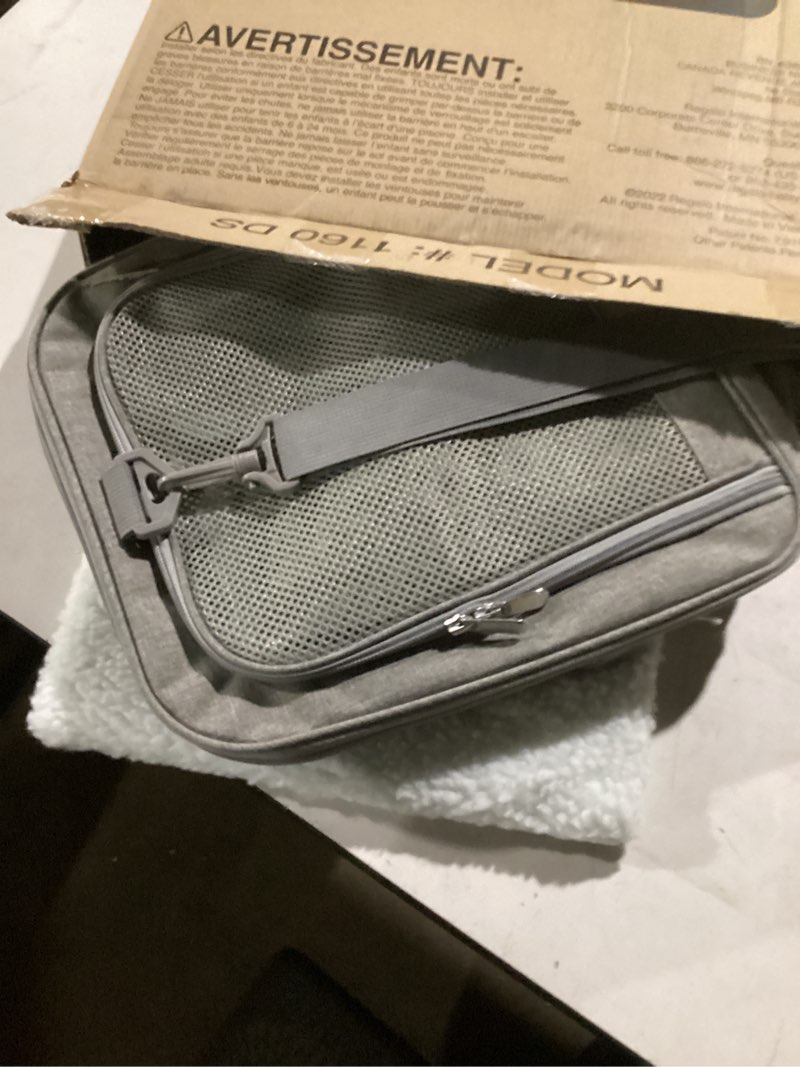Condition photo showing Good Condition for Henkelion Large Cat Carriers Dog Carrier Pet Carrier for Cats Dogs Puppies up to 25Lbs, Big Dog Carrier Soft Sided, Travel Puppy Carrier - Large - Grey 20.0"L x 13.0"W x 13.0"H Grey