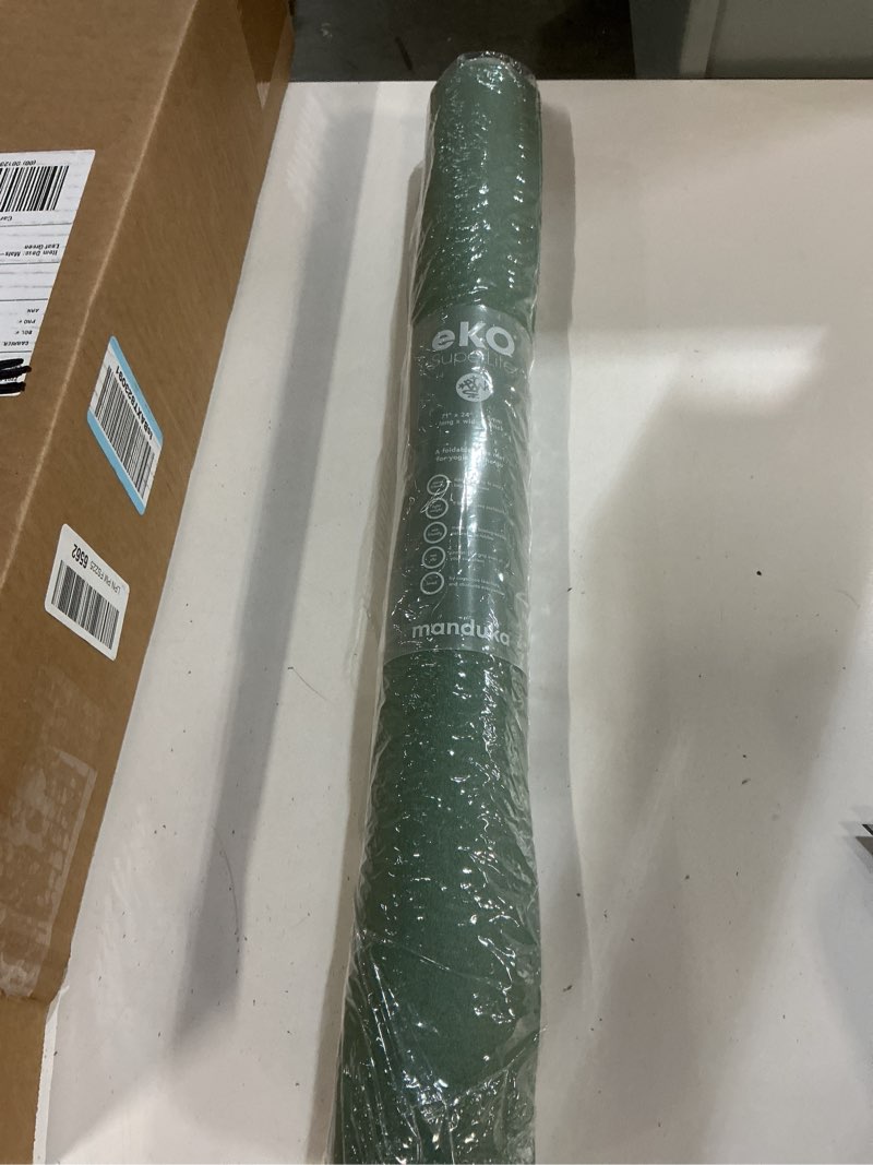 Condition photo showing New/Like New for manduka eko superlite yoga mat - 1.5mm natural rubber | foldable & travel friendly | soft textured surface | eco-friendly leaf green 71" x 24"