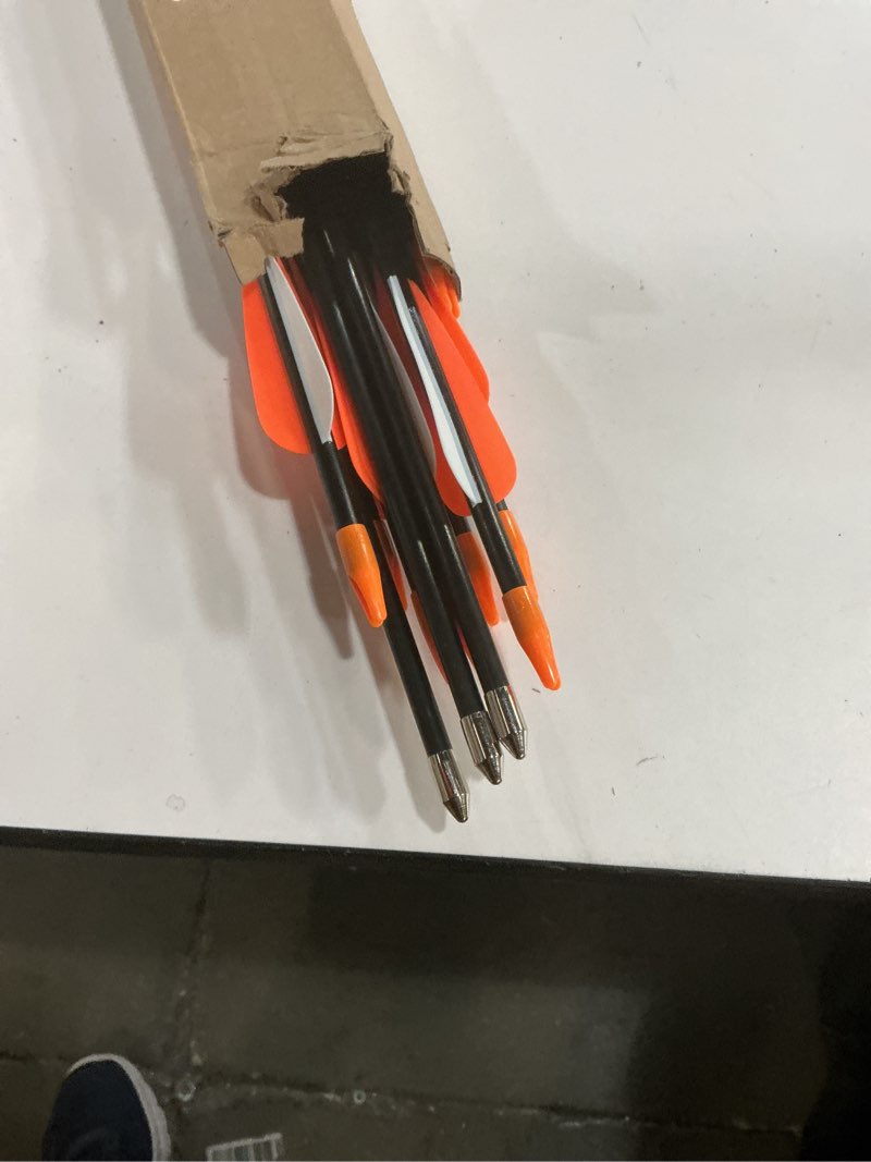 Condition photo showing Good Condition for Practice Fiberglass Arrows Archery 24 26 28 30 Inch Target Shooting Safetyglass Recurve Bows Suitable for Youth Children Woman Beginner 6 / 12PCS 30 inch12PCS