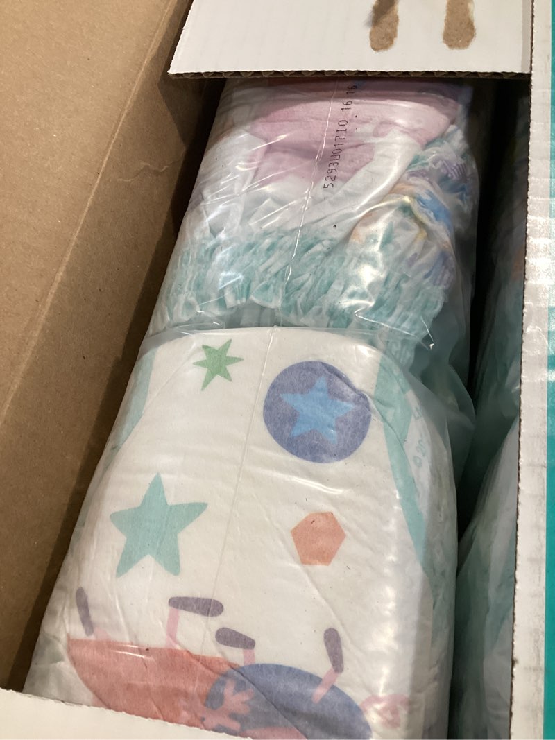 Condition photo showing Good Condition for Pampers Training Pants - Easy Ups Girls & Boys - Size 4T-5T, 104 Count, Peppa Pig Potty Underwear (Packaging May Vary)