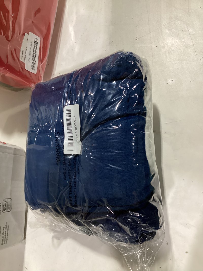 Condition photo showing Good Condition for sunny zzzzz muslin hooded baby bath towels - 3 pack 100% cotton soft low-saturation pastel towels including classic white for newborns, infants, toddlers - 32x32 inch - deep navy and white