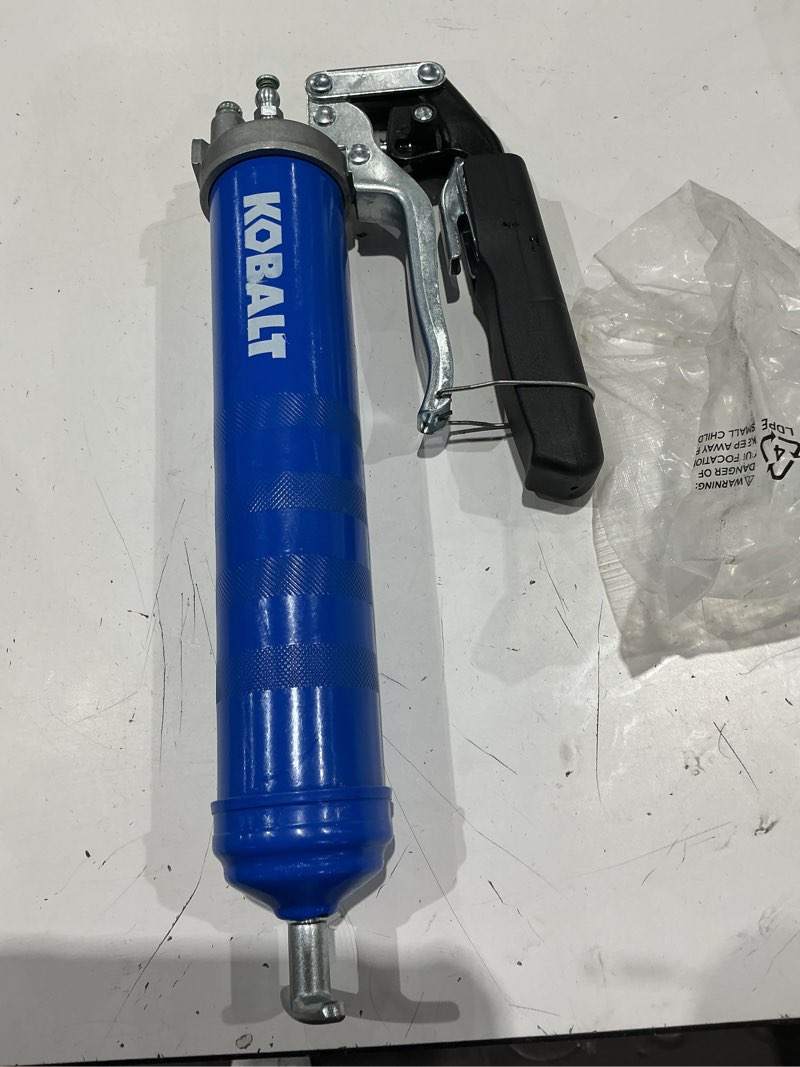 Condition photo showing Good Condition for kobalt lever manual grease guns 18-in