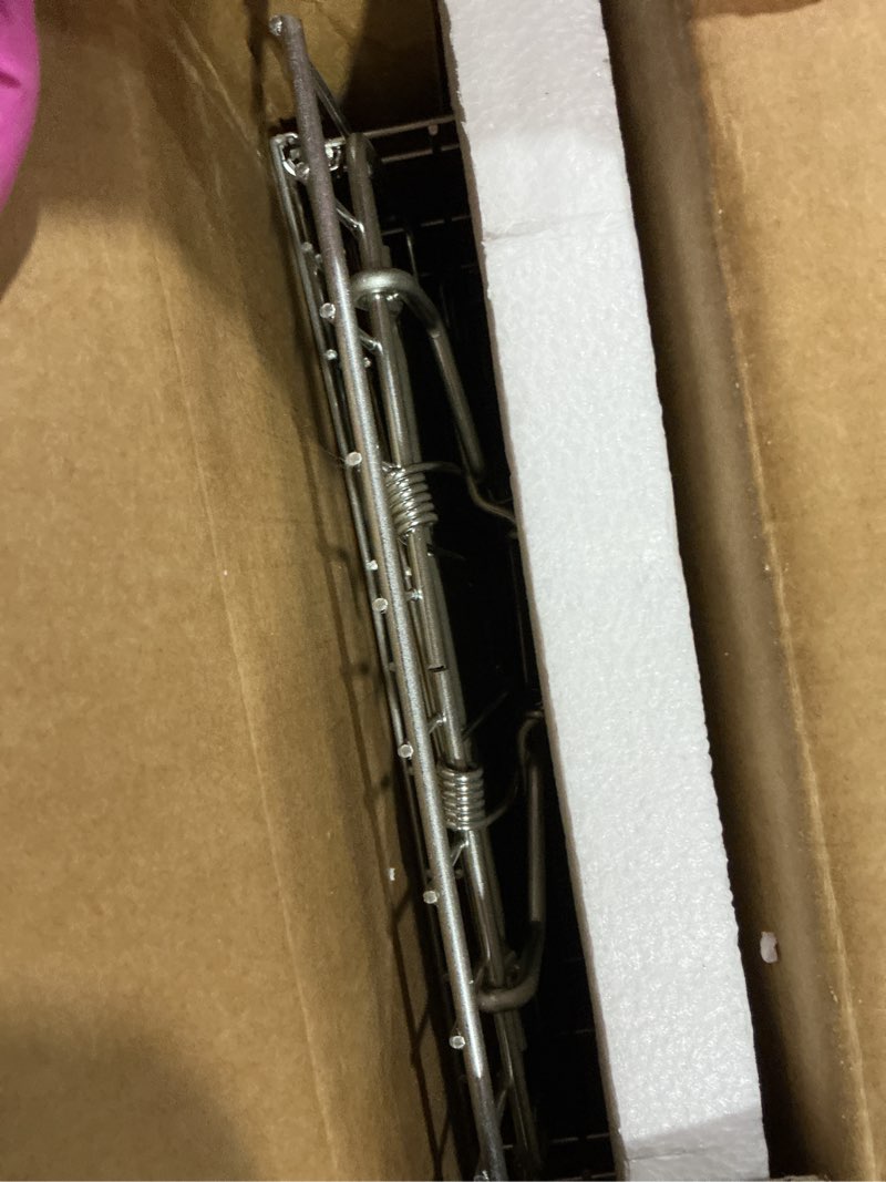 Condition photo showing Good Condition for szhlux 32" live animal cage trap, heavy duty folding raccoon traps, humane cat trap for stray cats, raccoons, squirrel, skunk, mole, groundhog, armadillo, rabbit, catch and release sz-hxl8130-new