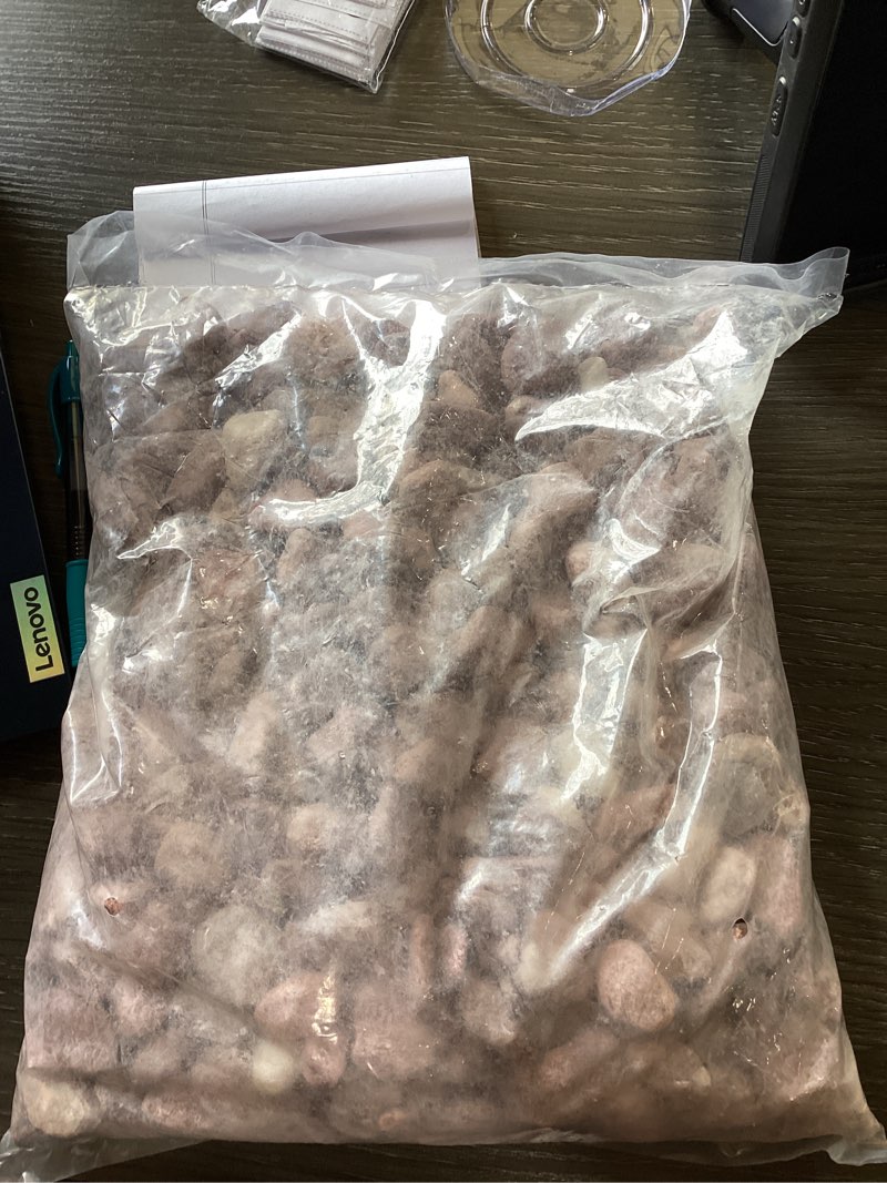 Condition photo showing Good Condition for natural matt red pebbles
