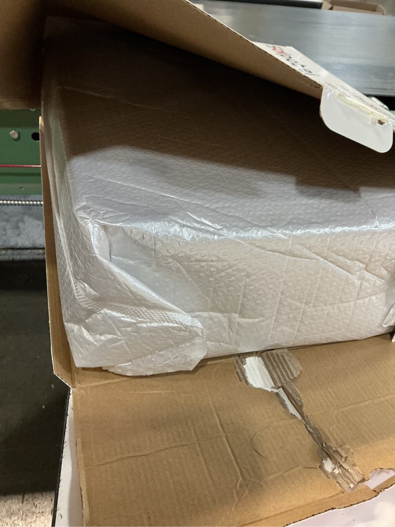 Condition photo showing New/Like New for solpobei enclosed stainless steel litter box, metal cat box, medium