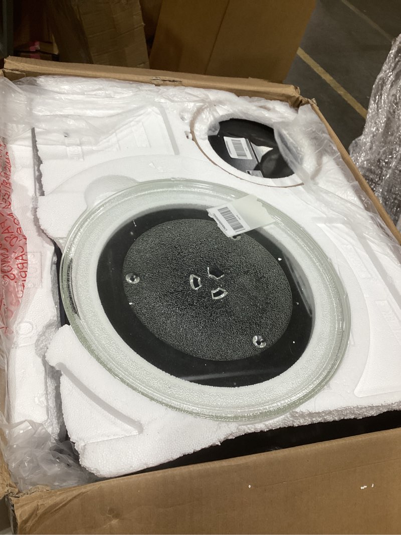 Condition photo showing As Is for toshiba ml-em45pit(bs) countertop microwave oven with inverter technology, kitchen essentials, smart sensor, auto defrost, 1.6 cu.ft, 13.6" removable turntable, 33lb.&1250w, black stainless steel inverter-1.6 cu.ft.