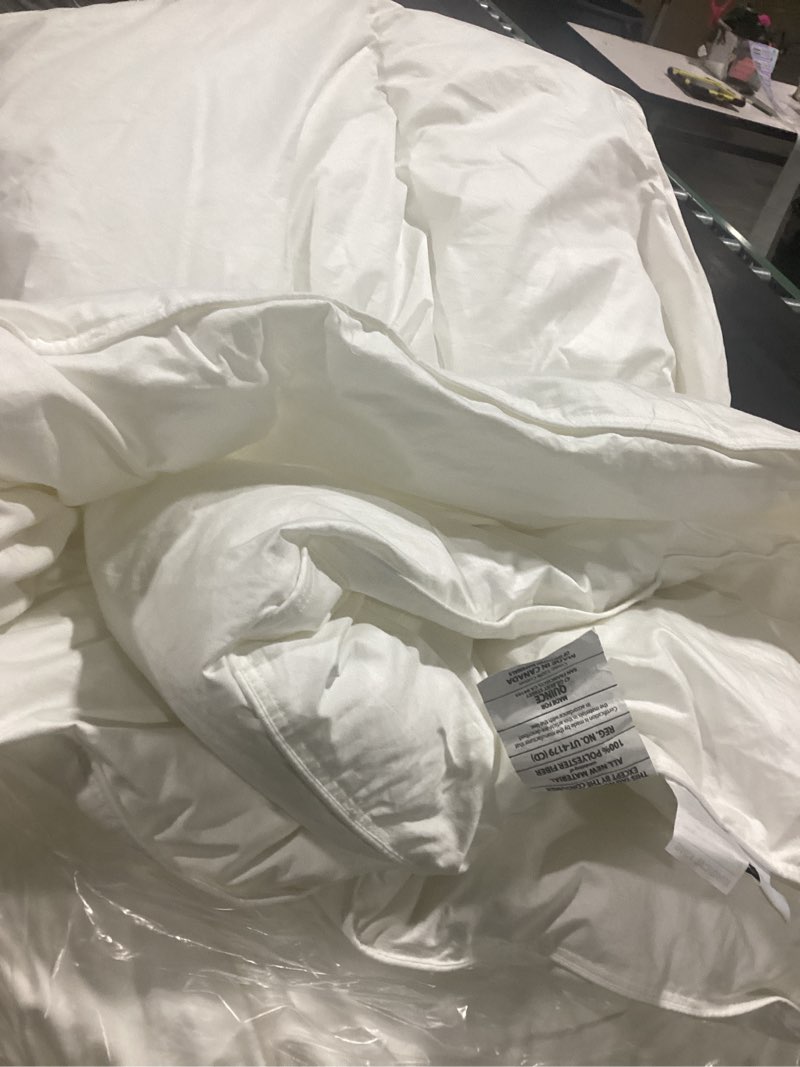 Condition photo showing As Is for premium down alternative duvet insert king white