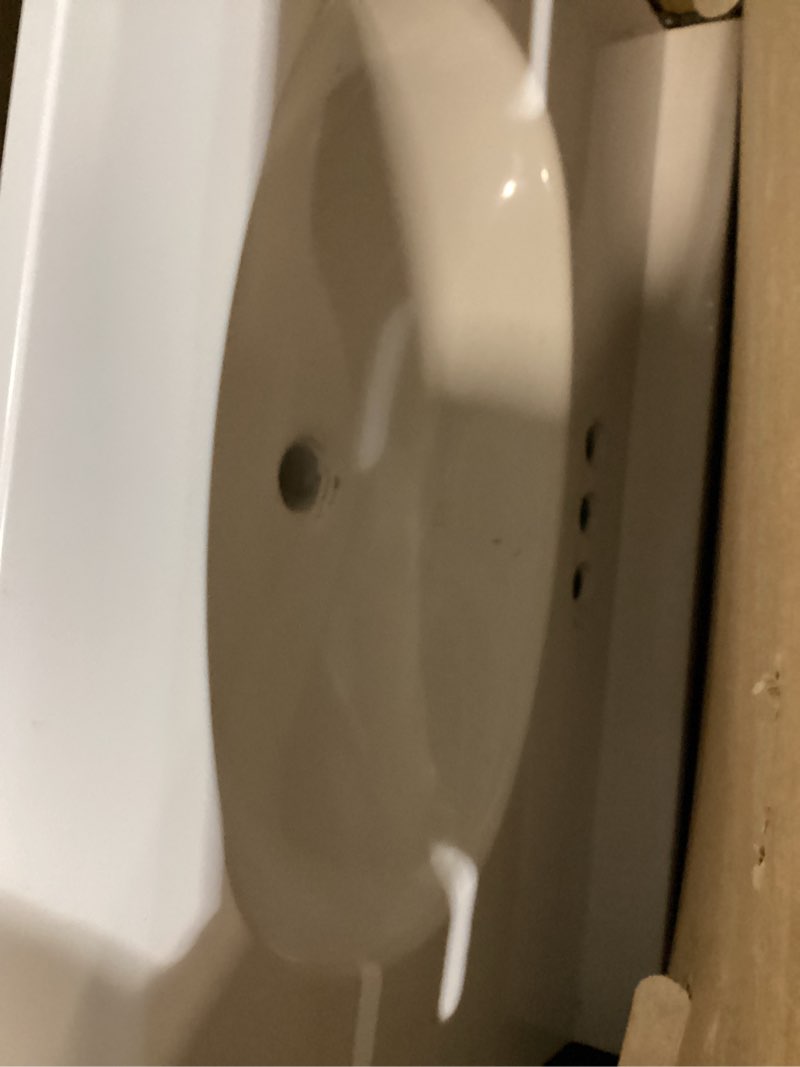 Condition photo showing Good Condition for project source cultured marble vanity tops 31-in x 22-in white cultured marble integral single sink 3-hole bathroom vanity top