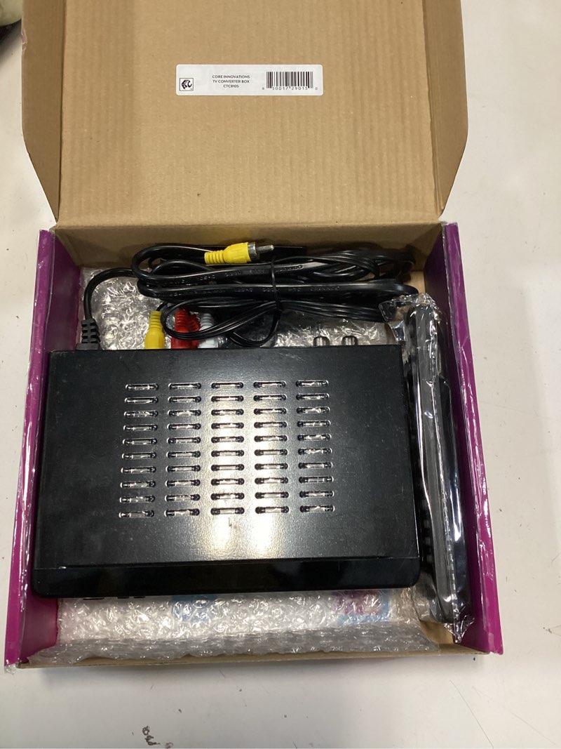 Condition photo showing Good Condition for core innovations tv converter box