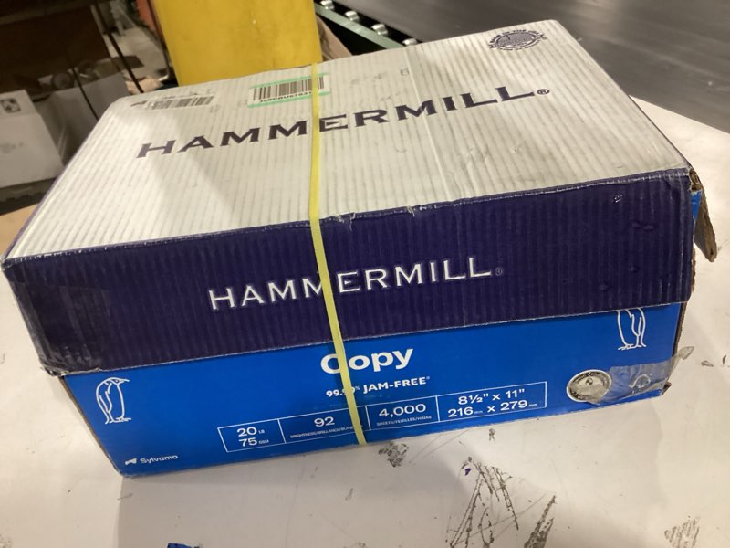 Condition photo showing New/Like New for hammermill printer paper, 20 lb copy, 8.5 x 11-8 ream (4,000 sheets) - 92 bright, made in the usa 8 ream | 8.5x11 | 4000 sheets letter (8.5 x 11)