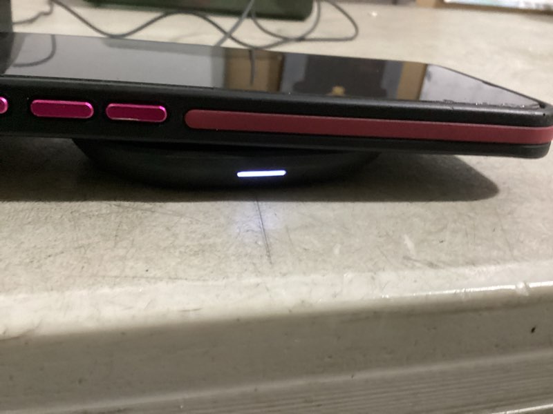 Condition photo showing Good Condition for working verified mophie universal - wireless charging pad + ac power adapter - 15 watt - black