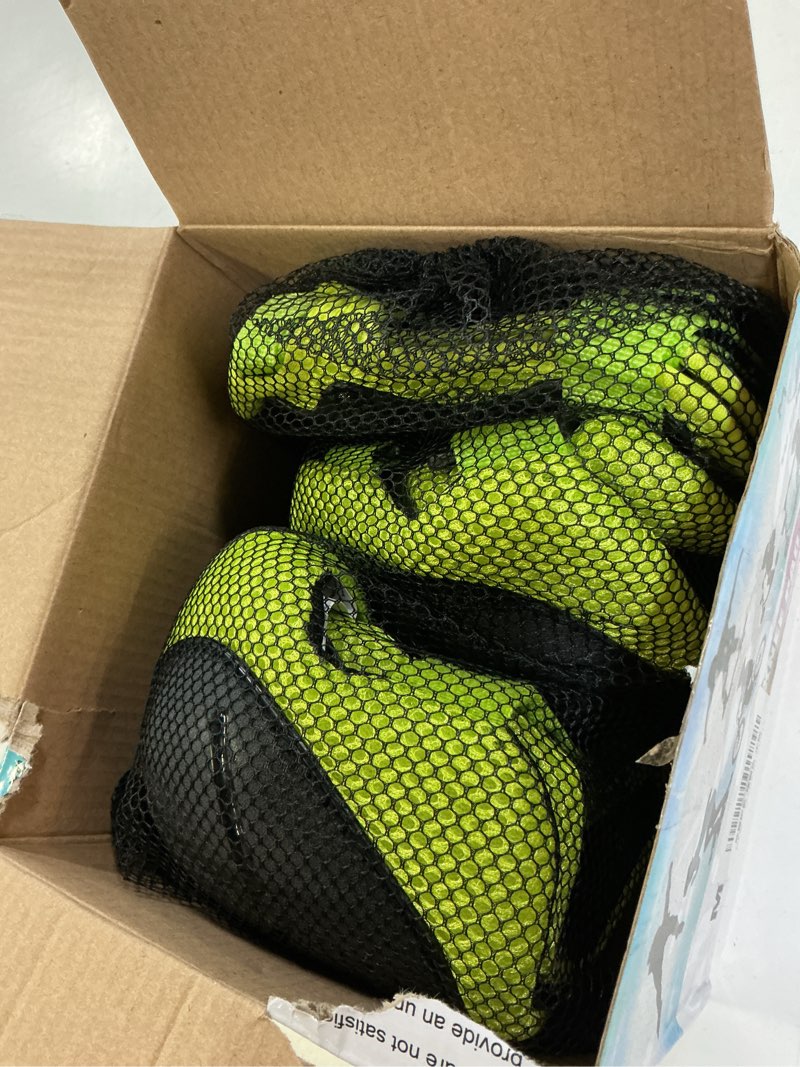 Condition photo showing Good Condition for wemfg kids protective gear set knee pads for kids 3-14 years toddler knee and elbow pads with wrist guards 3 in 1 for skating cycling bike rollerblading scooter green m(7-13years)