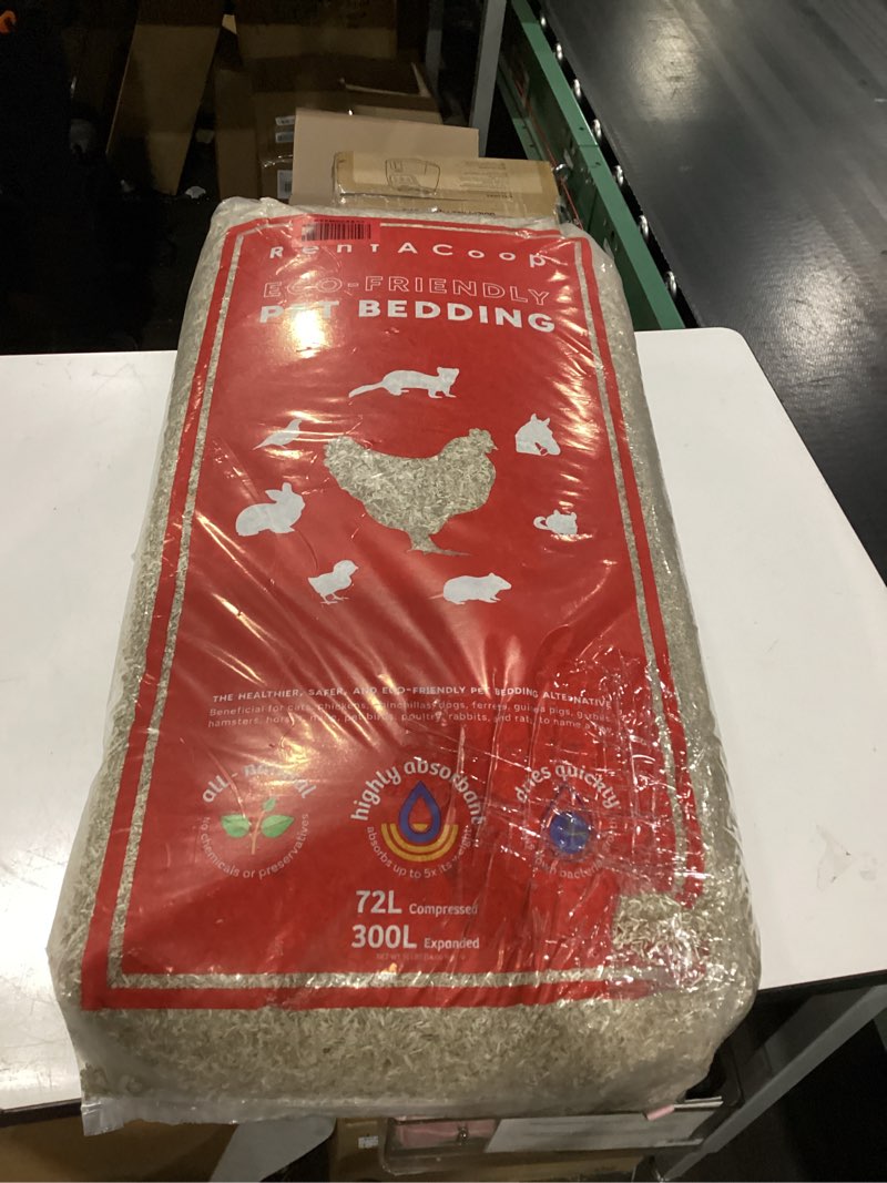 Condition photo showing As Is for rentacoop extra-soft premium hemp bedding 300l – super absorbent, low dust, natural odor control for chicken coops, nest boxes, small animals, reptiles & horses