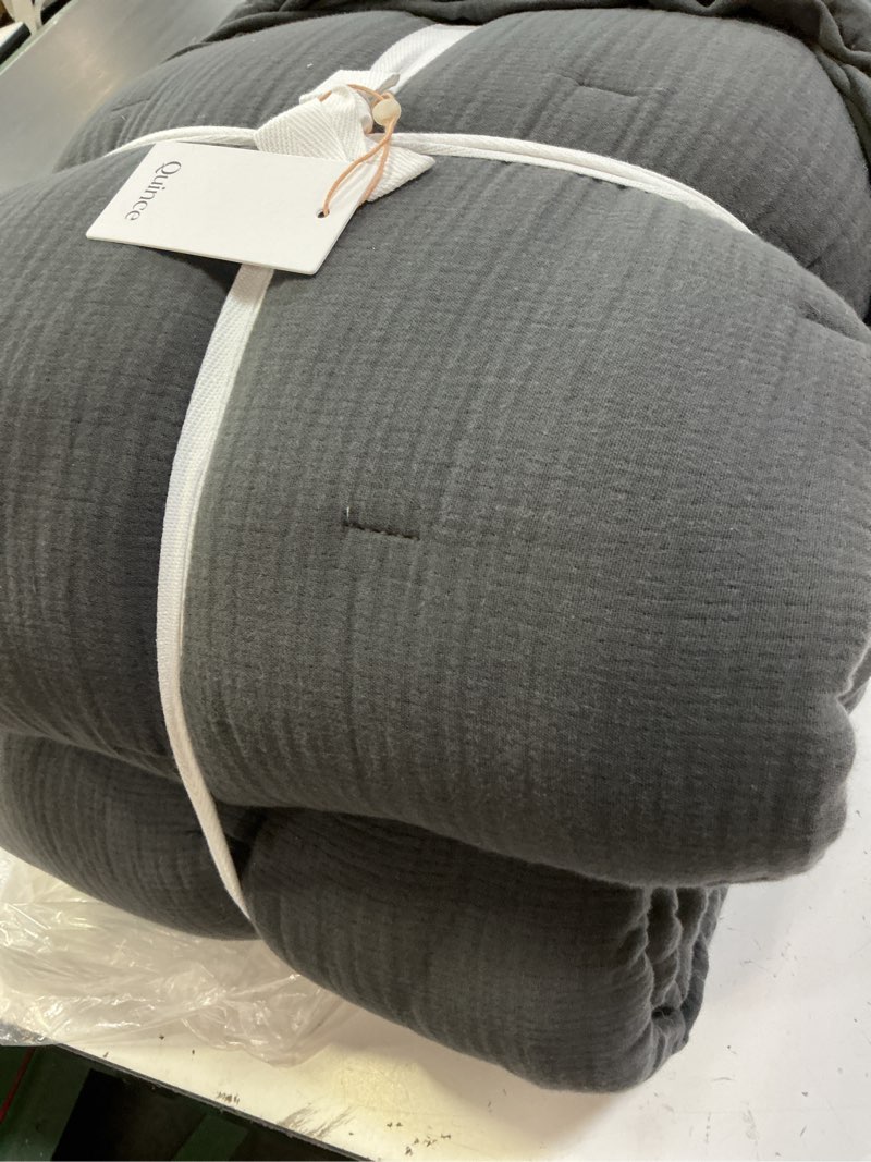 Condition photo showing New/Like New for organic cotton gauze dream quilt set, full/queen, charcoal