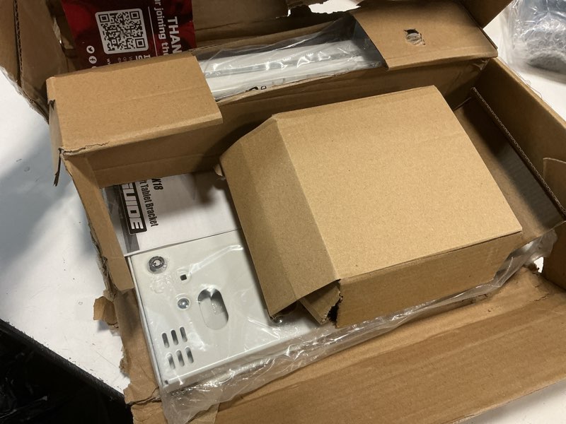 Condition photo showing Good Condition for Pyle Anti Theft Tablet Security Stand - Table Mount Desktop Ipad Kiosk Stand w/Lock and Key Mechanism, 90° Rotate 75° Tilt - iPad, iPad Air, iPad Pro, Samsung Galaxy Tab A (2021) PSPADLK18, White Mini Stand Stand - table mount