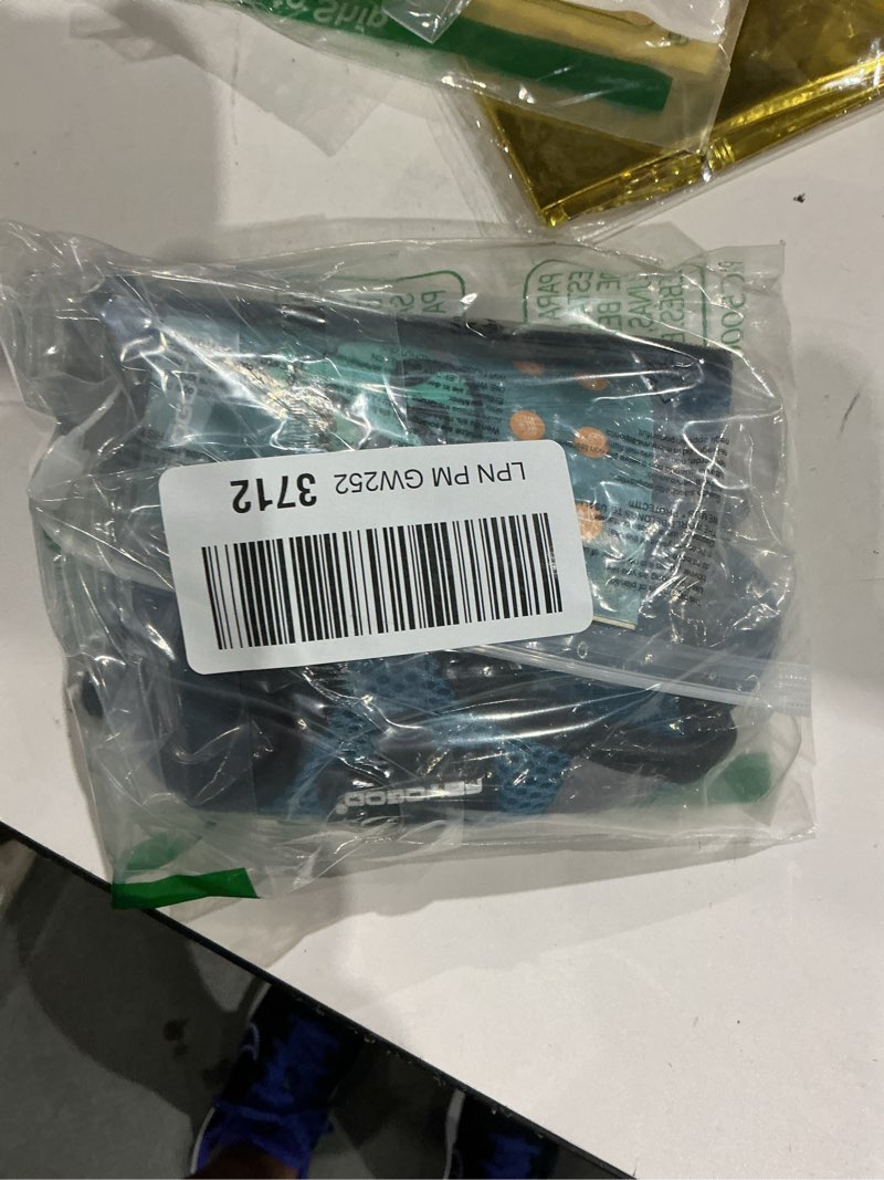 Condition photo showing New/Like New for fayogoo cat harness, cat leash and harness set for walking escape proof, harness for small cats/small dogs, large kitten/puppy harness and leash, harness for cats s-xxl(tranquil teal, medium) tranquil teal m(chest 10-12")