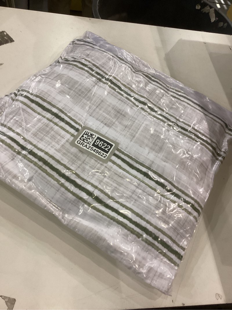 Condition photo showing New/Like New for Americanflat 18x18 Throw Pillow with Sewn-in Insert - All-in-One Decorative Pillows - No Cover Needed - Soft and Durable Cushion for Bed or Sofa - Polyester - Green and White 18x18 Green and White