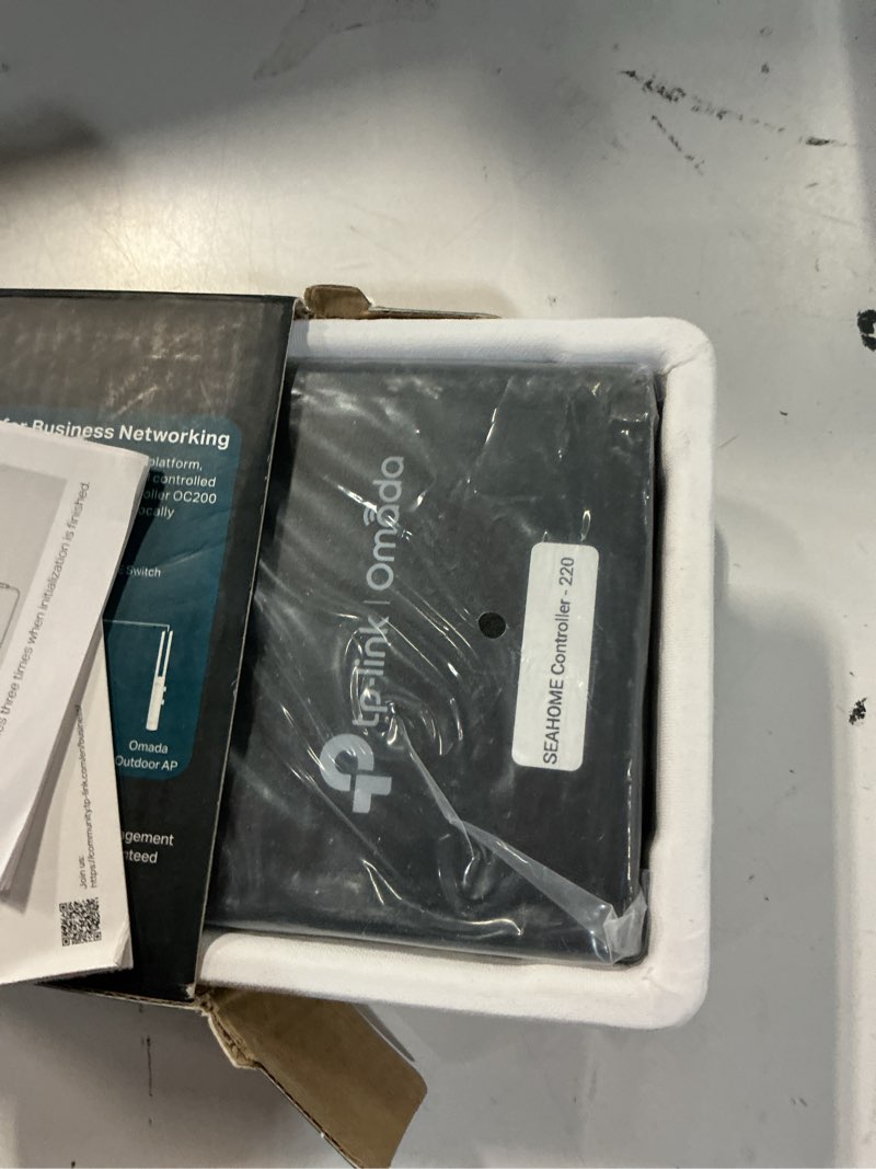 Condition photo showing New/Like New for tp-link omada cloud controller - working with all omada eaps, no extra cost, poe powered, usb port(oc200),black (renewed)