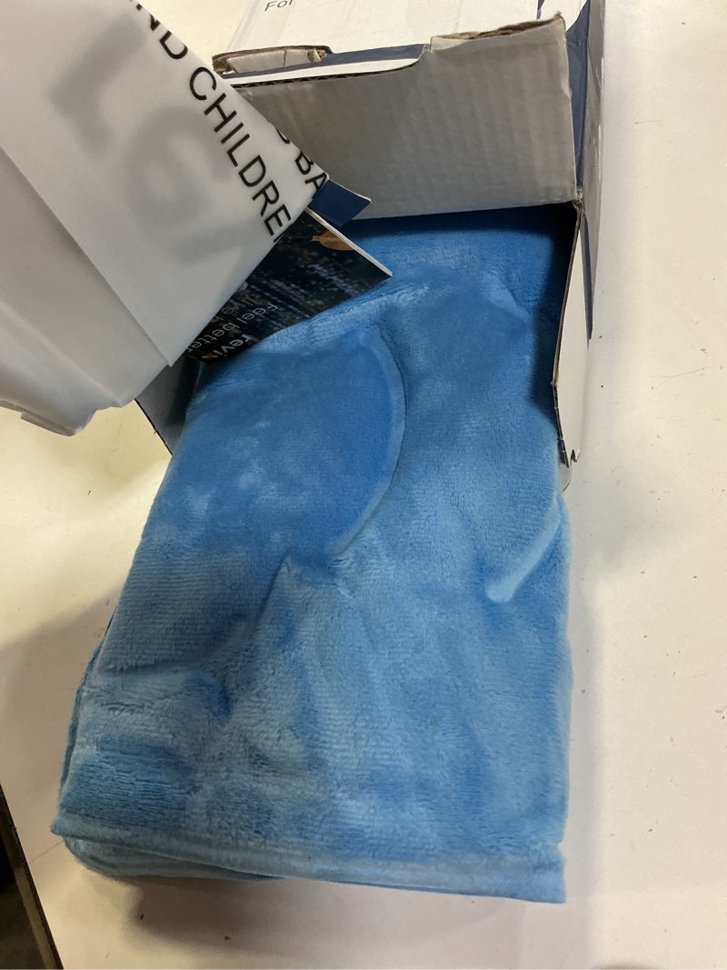 Condition photo showing Good Condition for revix 19" extra large knee ice pack wrap around entire knee, reusable gel cold pack for discomfort and post-workout fatigue, cold compress, enhance comfort and recovery xl blue-xl