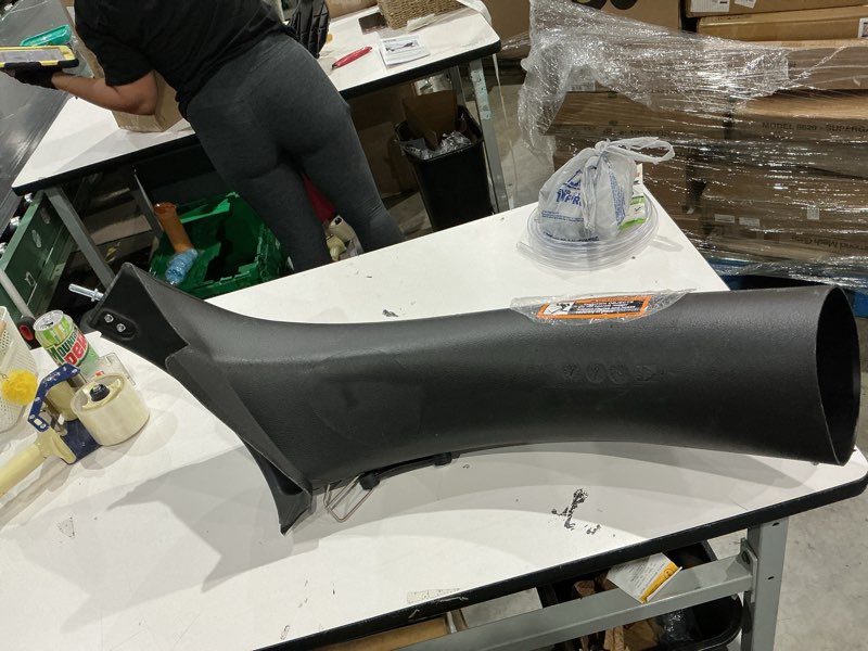 Condition photo showing Good Condition for shiosheng replacement part am135828 am143911 lower bagger chute fit for john deere d110 d120 d125 d130 e100 e110 e120
