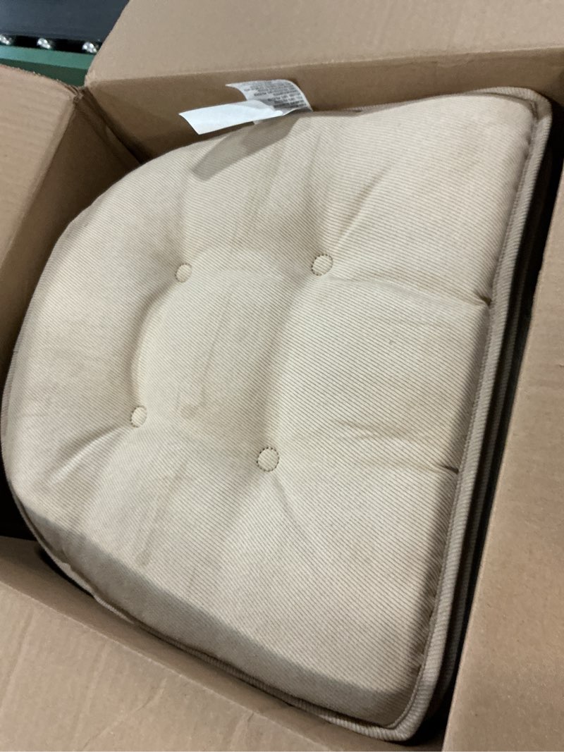 Condition photo showing Good Condition for non-slip chair cushions, assembled in usa, u-shaped skid-proof seat pads for dining room, kitchen, o