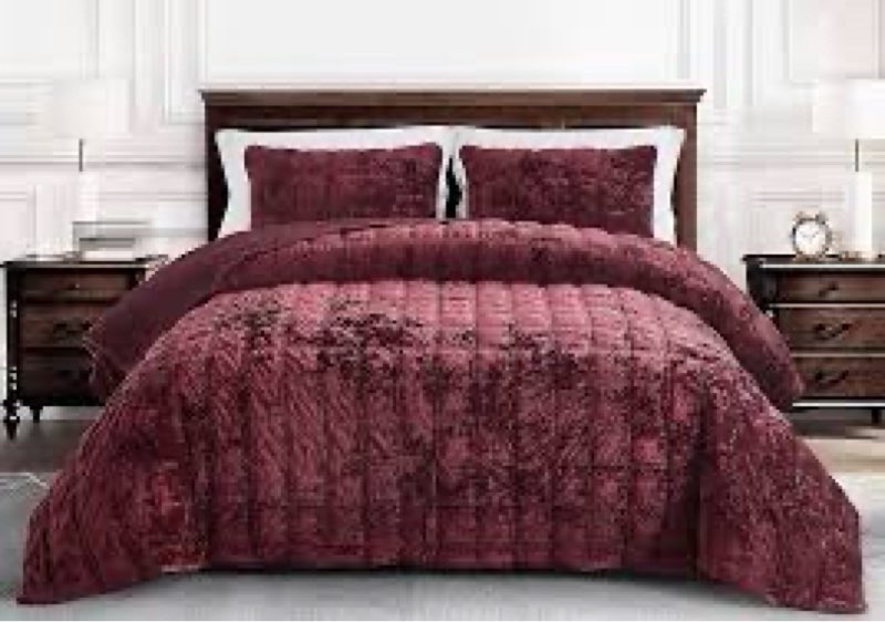Chezmoi Collection Piers Burgundy Velvet Quilt King Set, 3-Piece Lush Plush Distressed Velvet Bedding All Season Lightweight Comforter - Brushed Microfiber Reverse with Double Square Stitch