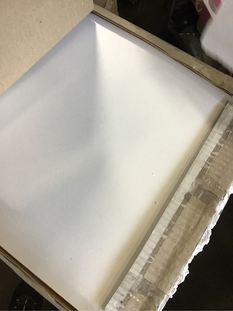 https://lotting-media.assets.bidfta.com/lotting_0a3a6234-234f-408d-b52d-ce04e59ebd31