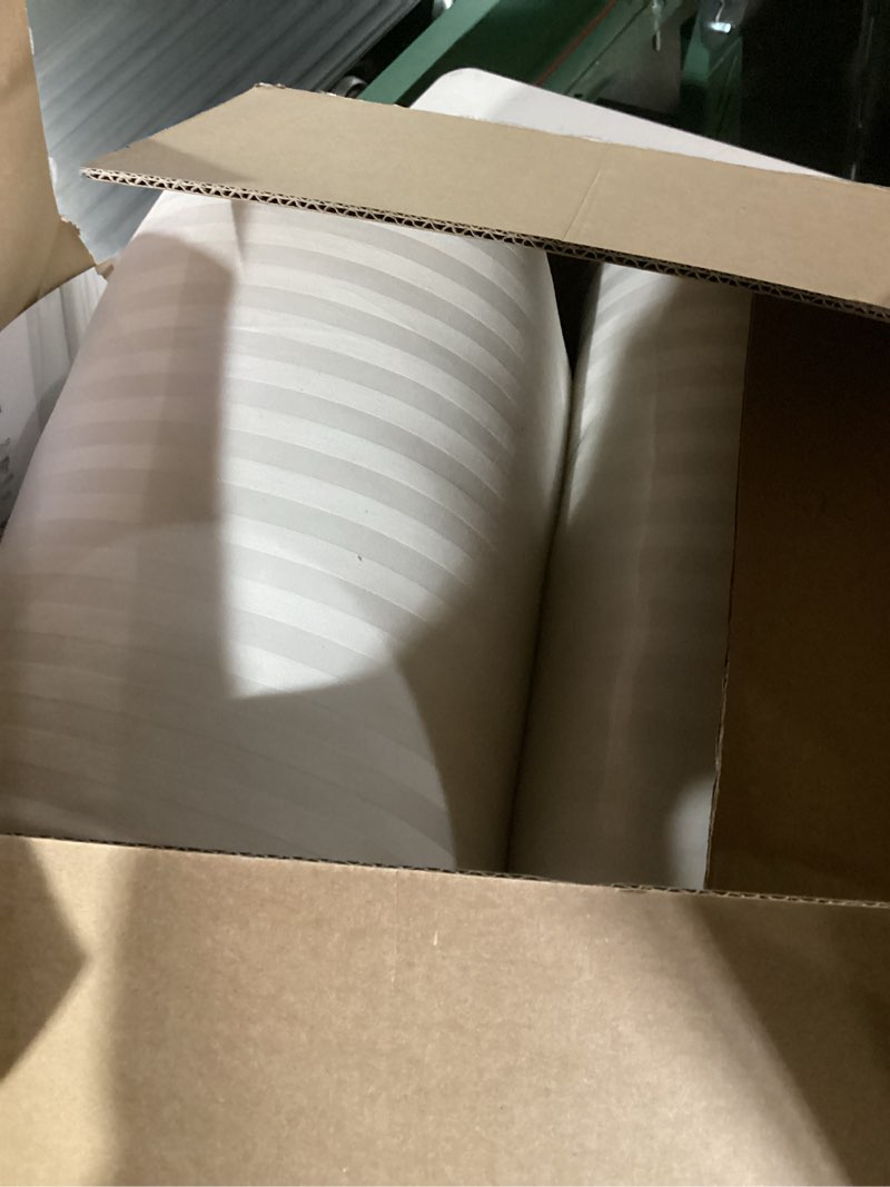 Condition photo showing Good Condition for Beckham Hotel Collection Queen Size White Pillow Protector with Zipper Set of 2, Soft and Breathable Cotton Pillow Protector Covers Queen 2.0