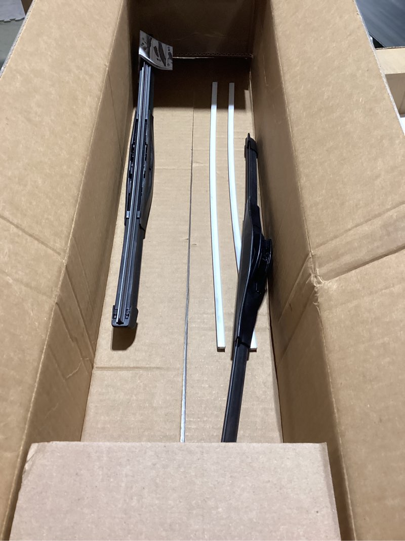 Condition photo showing Good Condition for TRICO Diamond™ (25-1818) 18 Inch & 18 Inch pack of 2 High Performance Automotive Replacement Windshield Wiper Blades For My Car Premium All Weather Beam Blade for Select Vehicle Models