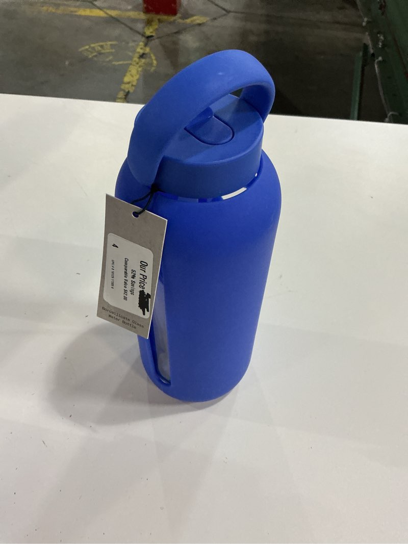 Condition photo showing New/Like New for bink 36 oz. big bottle with flip cap