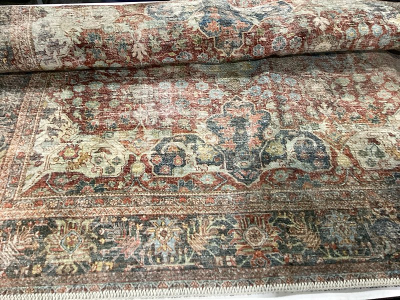 Condition photo showing Good Condition for Loloi II Loren Collection LQ-14, Brick/Multi 3'-6" x 5'-6", Accent Rug, Soft, Durable, Vintage, Distressed, Low Profile, Non-Shedding, Easy Clean, Living Room Rug Brick / Multi 3 ft 6 in x 5 ft 6 in