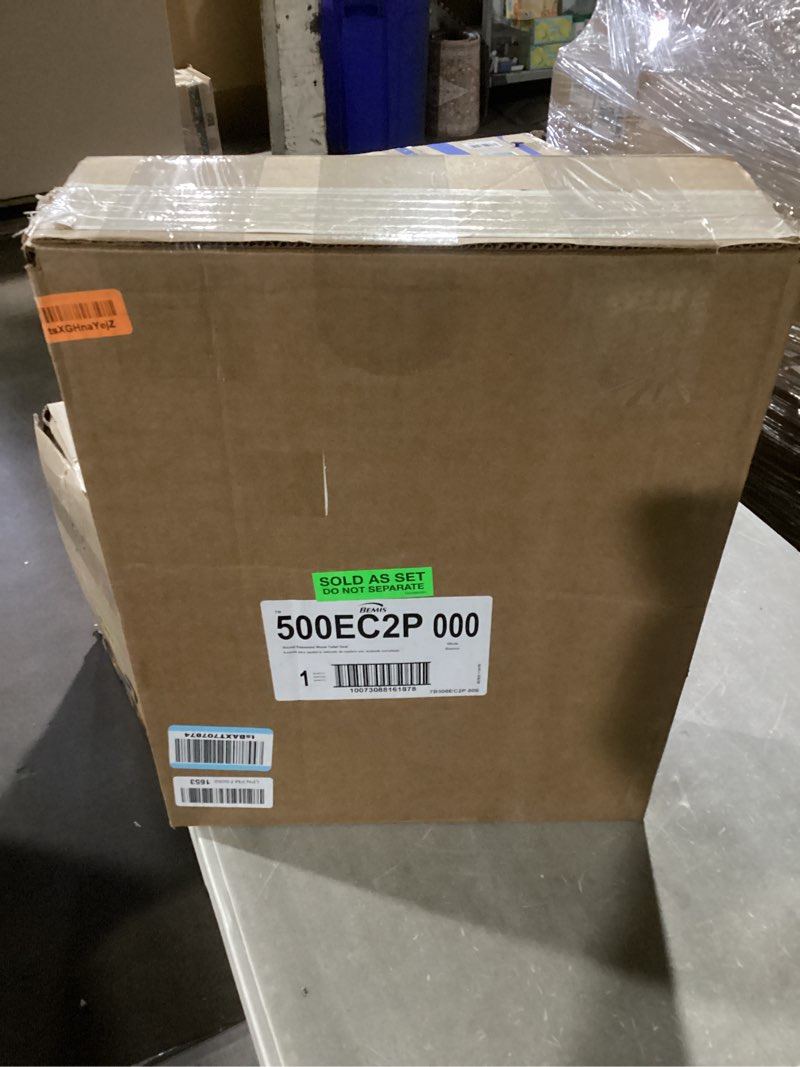 Condition photo showing New/Like New for bemis 500ec 390 toilet seat with easy clean & change hinges, 2 pack round, cotton white