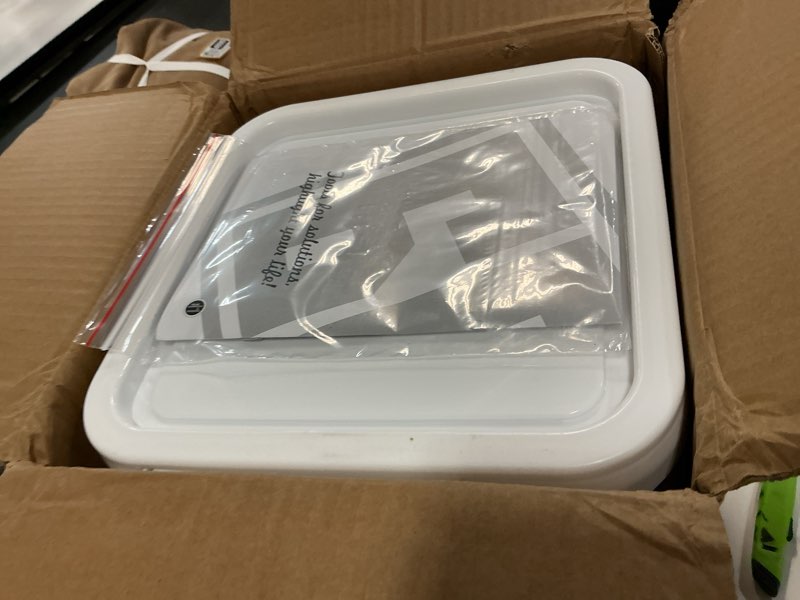 Condition photo showing Good Condition for tankless water heater flushing kit includes 1/6hp submersible sump pump with two adapters & 3 gallons pail with bucket lid opener & two 1/2” dia x 6’ pvc hoses with washers 0.17 horsepower