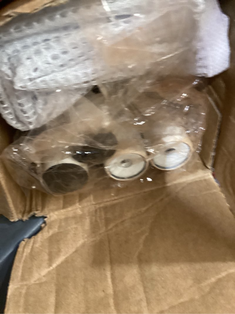 https://lotting-media.assets.bidfta.com/lotting_0a5129c7-a94b-4e27-9fed-e14495307329