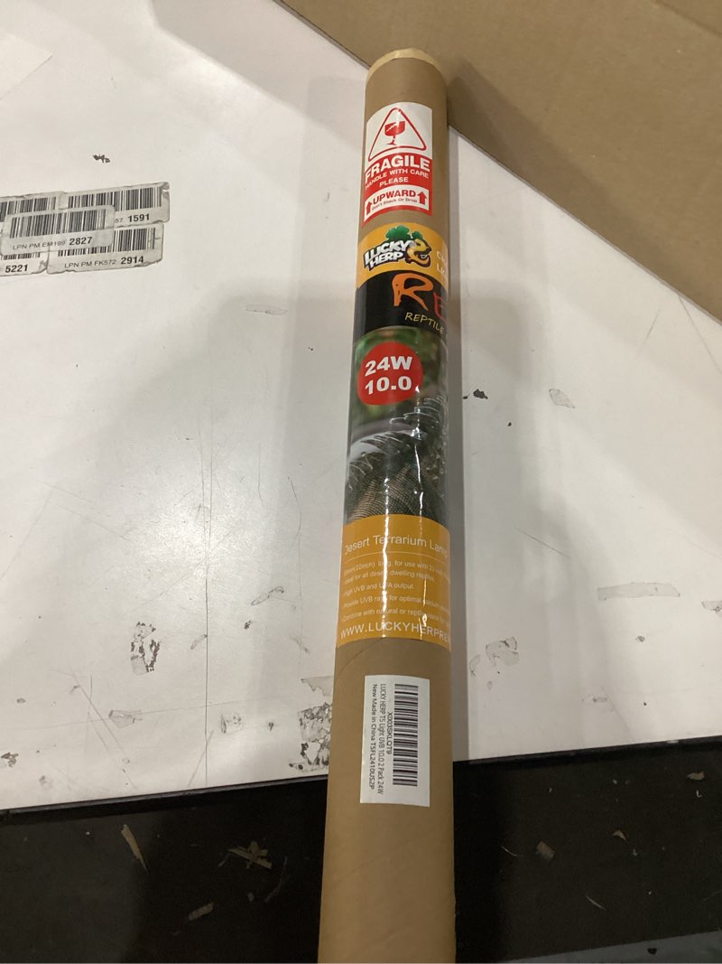 Condition photo showing New/Like New for LUCKY HERP T5 UVB Reptile Light 2 Pack, 24W UVB 10.0 Reptile Light Bulb, UVA UVB Fluorescent Lamp Tube, UVB Lamp for Lizards, Turtles, Chameleons, Tortoises 24w - 22" Uvb 10.0 T5 UVB 10.0