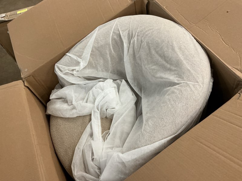 Condition photo showing Good Condition for mainstays boucle swivel accent chair, cream