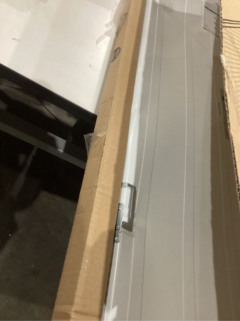 Condition photo showing As Is for Metalux 24GPT5040R Florescent Troffer Prismatic LED Panel, No Size, White