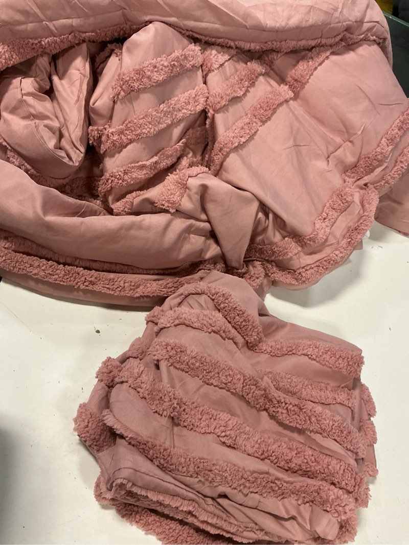 Condition photo showing As Is for bedelite boho king size comforter set - dusty pink tufted striped bed set 3 pieces, soft vintage farmhouse comforter for all seasons, boho home decor,fluffy jacquard bedding with pillow sham dusty pink king