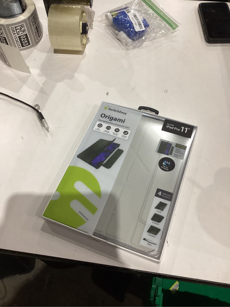 Condition photo showing Good Condition for SwitchEasy Origami 2024 Case for iPad Pro 11' - Protective Case with Pencil Holder, Multi-Angle Stand, Morandi Cover, Apple Pencil Pro Charging, Starlight White 11" Starlight White