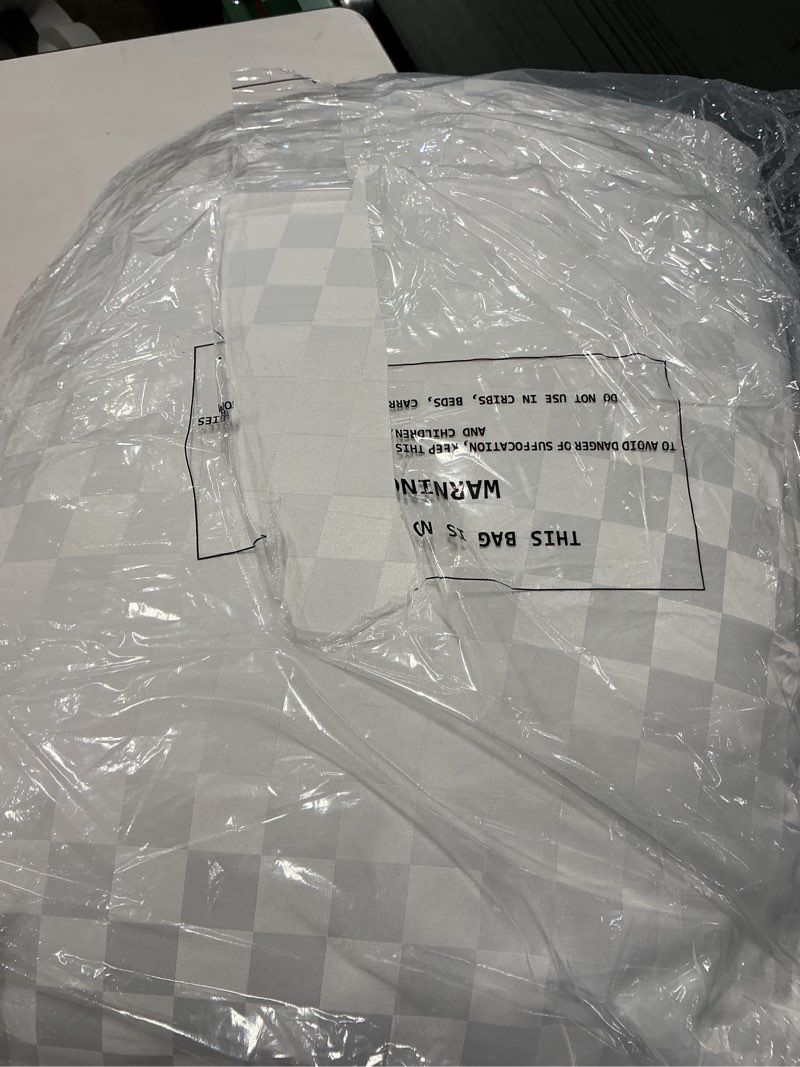 Condition photo showing New/Like New for Pillows Standard Size Set of 2 Soft and Skin Friendly | Down Alternative Pillow for Back, Stomach or Side Sleepers, 20x26 Inches White Standard