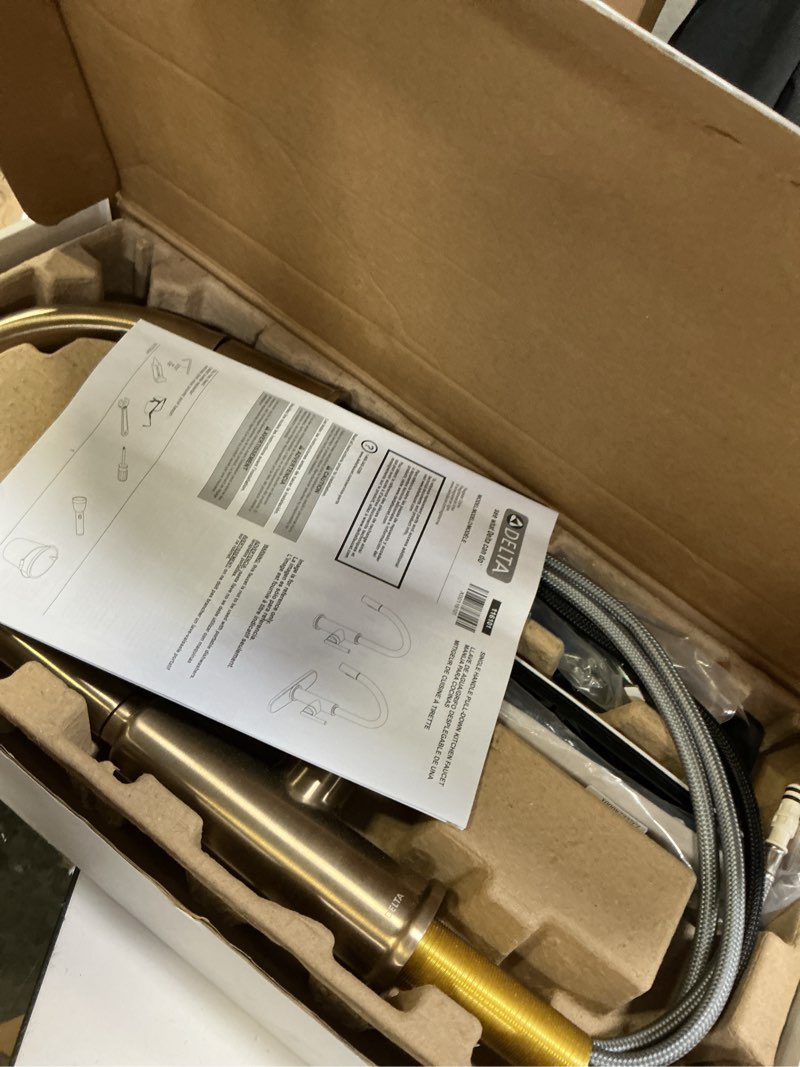 Condition photo showing Good Condition for delta finnridge brushed gold kitchen faucet with pull down sprayer, high pressure proclean spray modern single hole kitchen sink faucet, champagne bronze 19730lf-cz